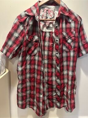 Vans Red and White Plaid Short Sleeve Button-Down Shirt